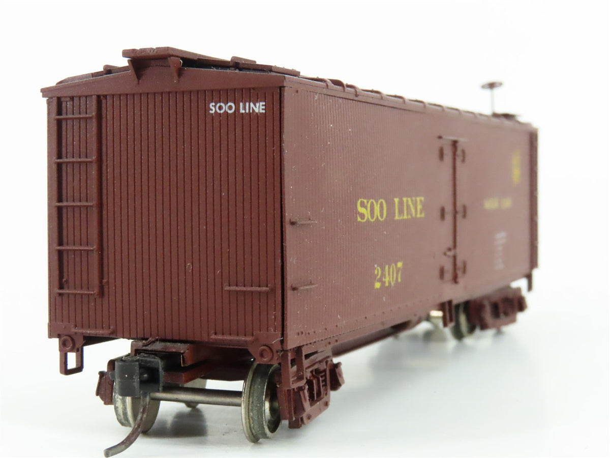 HO Scale Accurail SOO Line Railroad 40&#39; Wooden Milk Reefer #2407 - Custom