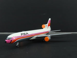 1:400 Scale Jet-X Pacific Southwest Lockheed L-1011-1 Aircraft N10112 - Pink