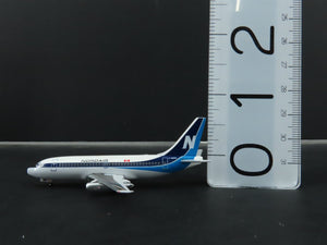 1:400 Scale Aero Classics Limited Edition Nordair B-737-2T4 Aircraft C-GNDG