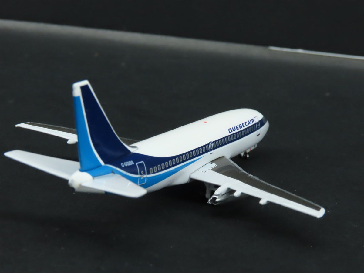 1:400 Scale Aero Classics Die-Cast Quebecair Boeing B-737-200 Aircraft C-GQBS