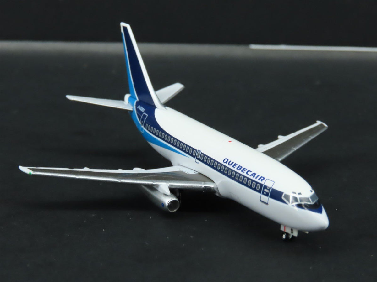1:400 Scale Aero Classics Die-Cast Quebecair Boeing B-737-200 Aircraft C-GQBS