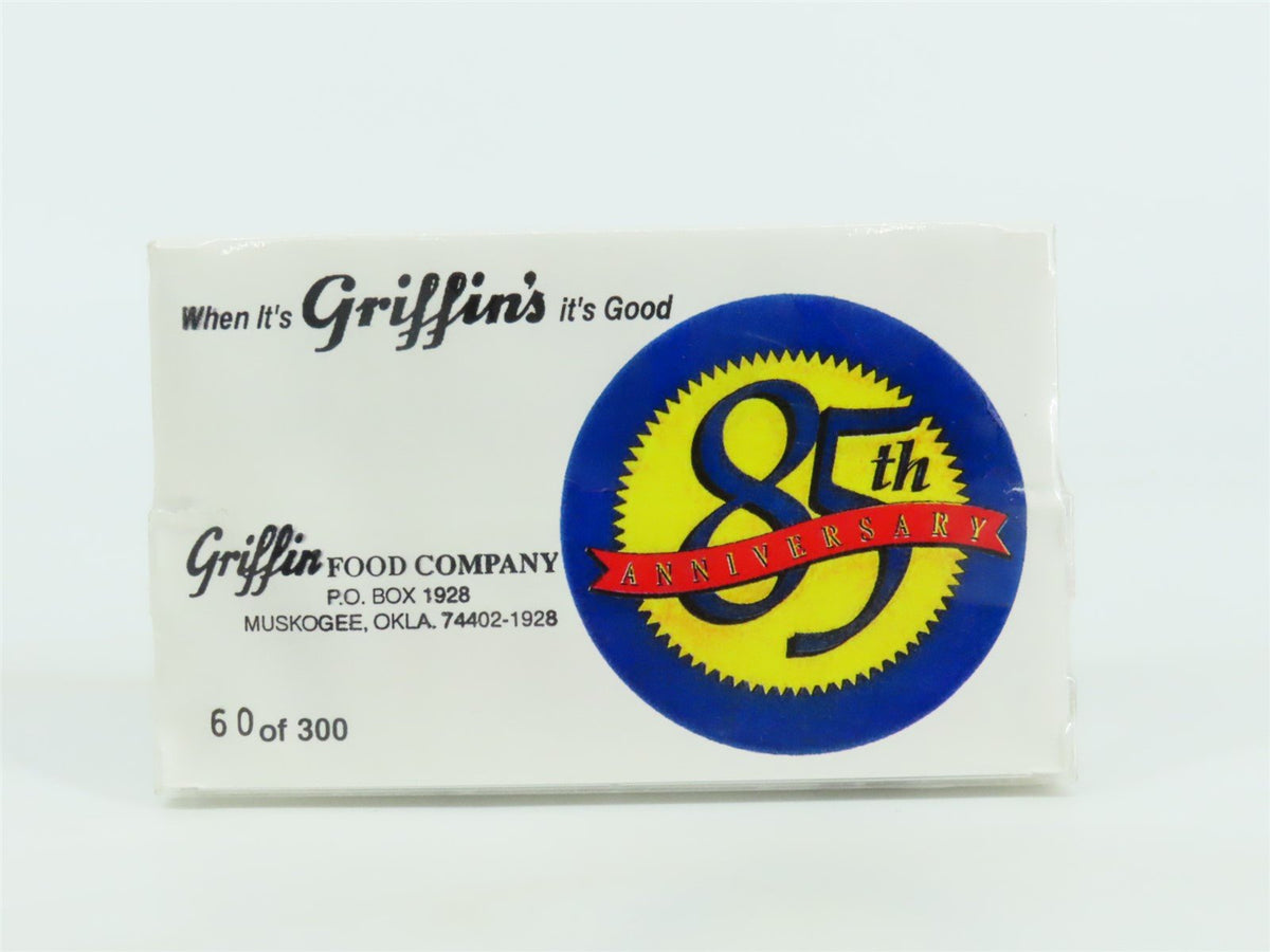 N Scale Micro-Trains MTL GRFX Griffin&#39;s 85th Anniversary Reefer &amp; Trailer 2-Pack