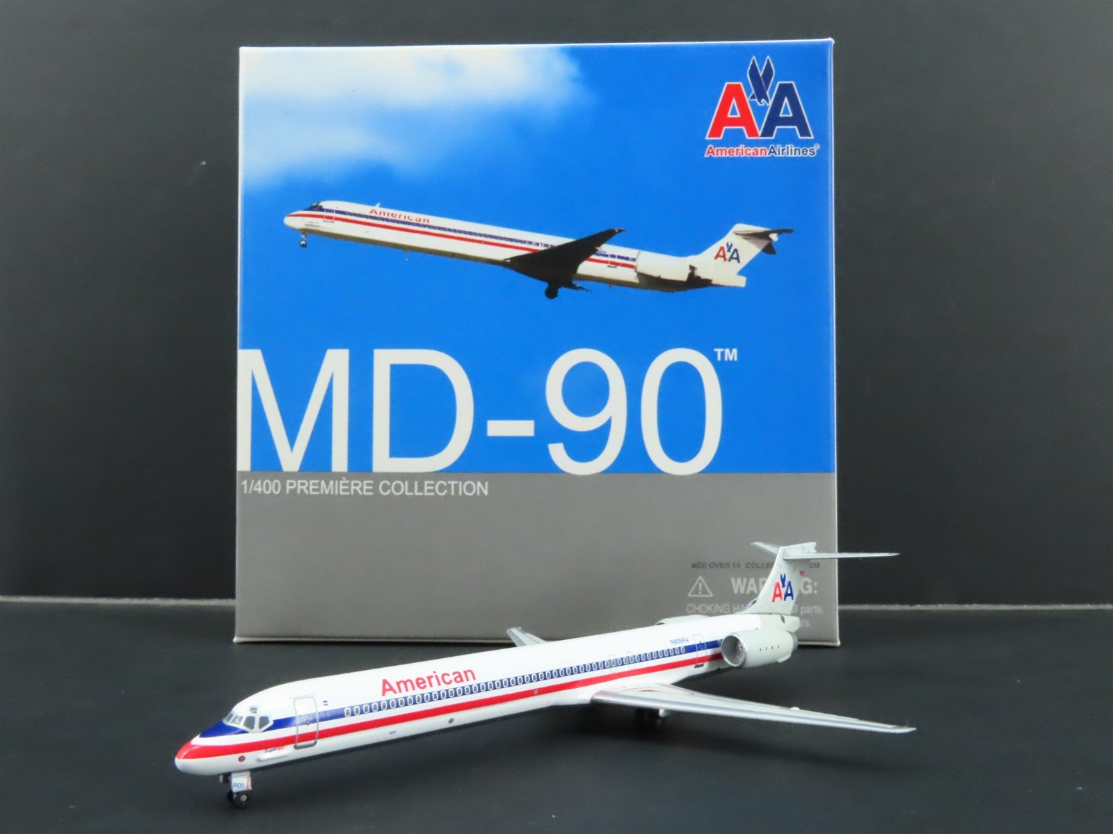 1:400 Dragon Wings 55679 Die-Cast American McDonnell Douglas MD-90 Airliner