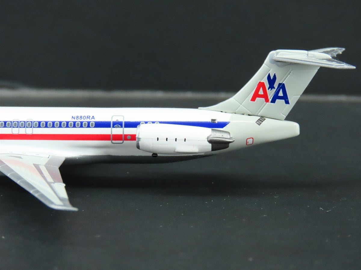 1:400 Dragon Wings 55289 Die-Cast American McDonnell Douglas MD-83 Airliner