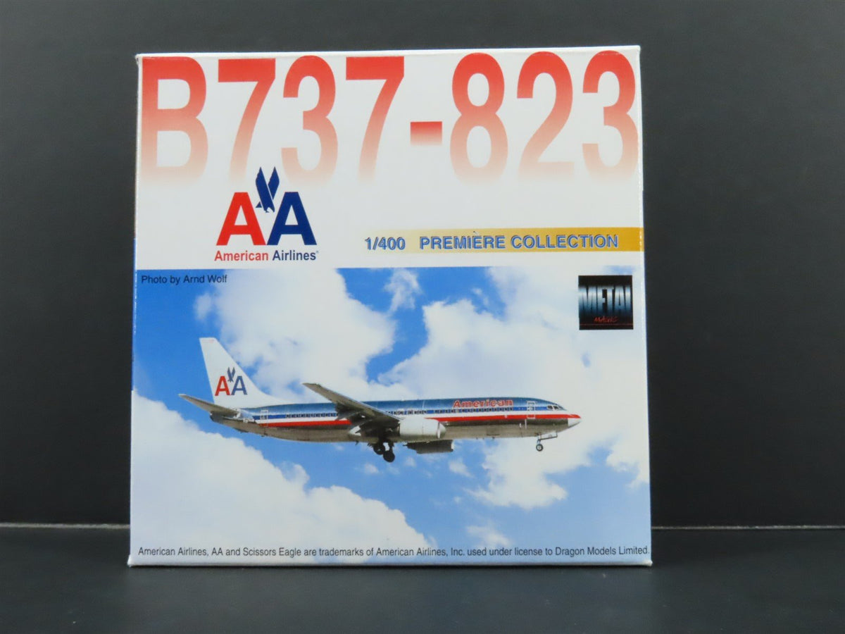 1:400 Dragon Wings 55242 Die-Cast American Airlines B737-823 Airliner