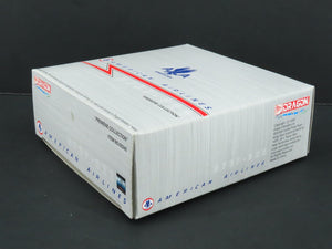 1:400 Dragon Wings 55245 Die-Cast American Airlines Boeing 737-823 Airliner