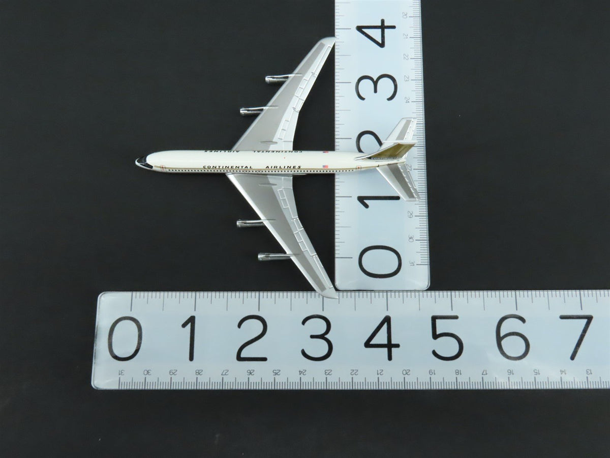 1:400 Aero Classics Die-Cast Continental Airlines Golden Jet B707-300 Airliner