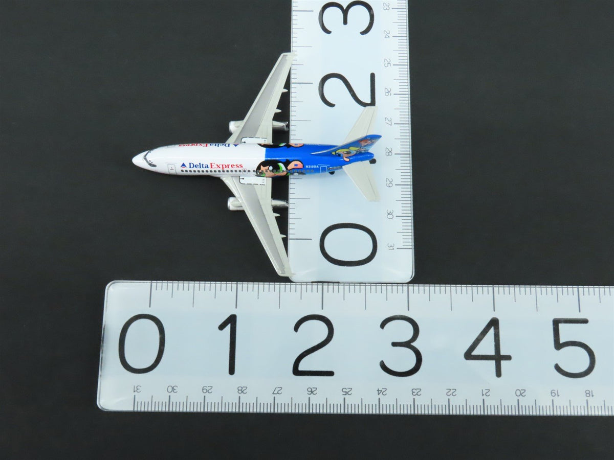1:400 Dragon Wings 55444 Die-Cast Delta Expr Powerpuff Girls B737-200 Airliner