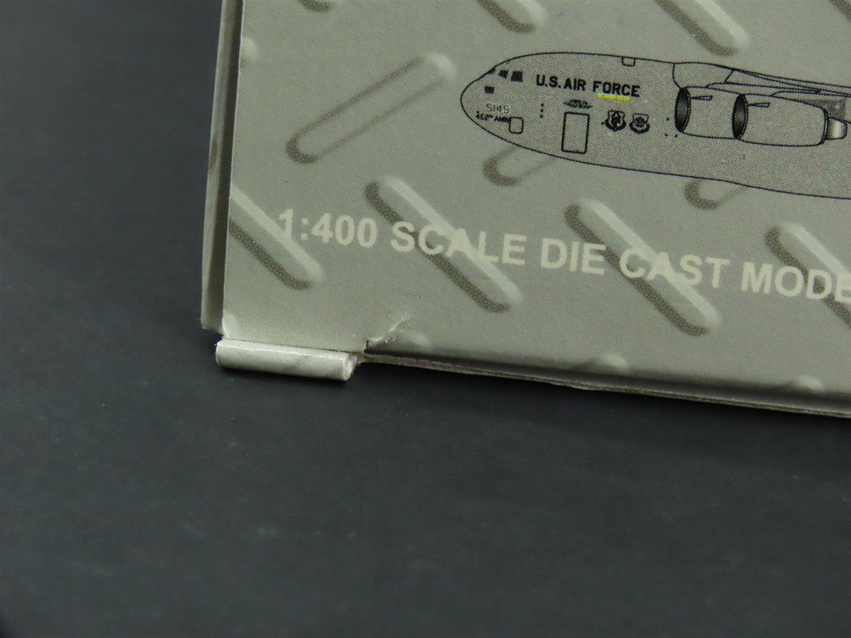 1:400 Gemini Macs GMUSA027 Die-Cast USAF Boeing C17 Globemaster III Airliner