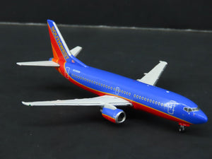 1:400 Gemini Jets GJSWA460 Die-Cast Southwest Airlines B737-300 Airliner