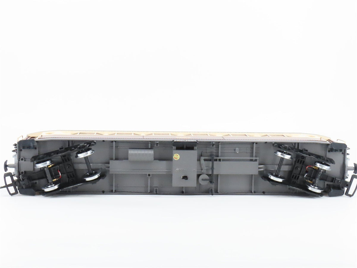 G Scale LGB 32650 Orient Express Salon Pullman Passenger Car #4015 w/ Lights
