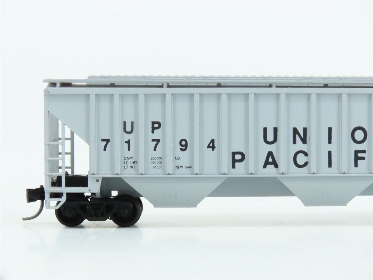 N Scale Precision Masters UP Union Pacific 3-Bay Covered Hopper #71794