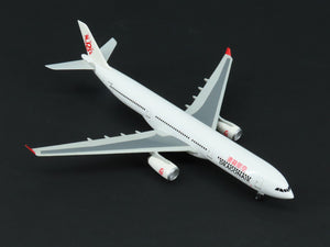 1:400 Scale Sky Club Die-Cast Dragon Air Airbus A330-300 Aircraft B-HYB w/ Stand