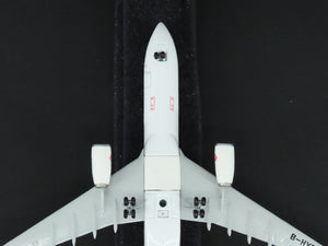 1:400 Scale Sky Club Die-Cast Dragon Air Airbus A330-300 Aircraft B-HYB w/ Stand
