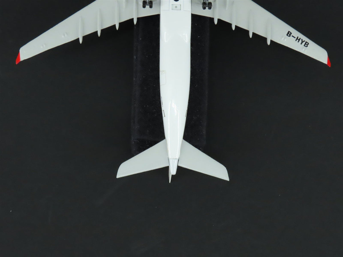 1:400 Scale Sky Club Die-Cast Dragon Air Airbus A330-300 Aircraft B-HYB w/ Stand