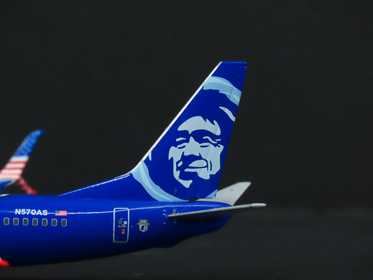 1:400 Gemini Jets GJASA2122 Die-Cast Alaska Boeing B737-800 Aircraft N570AS