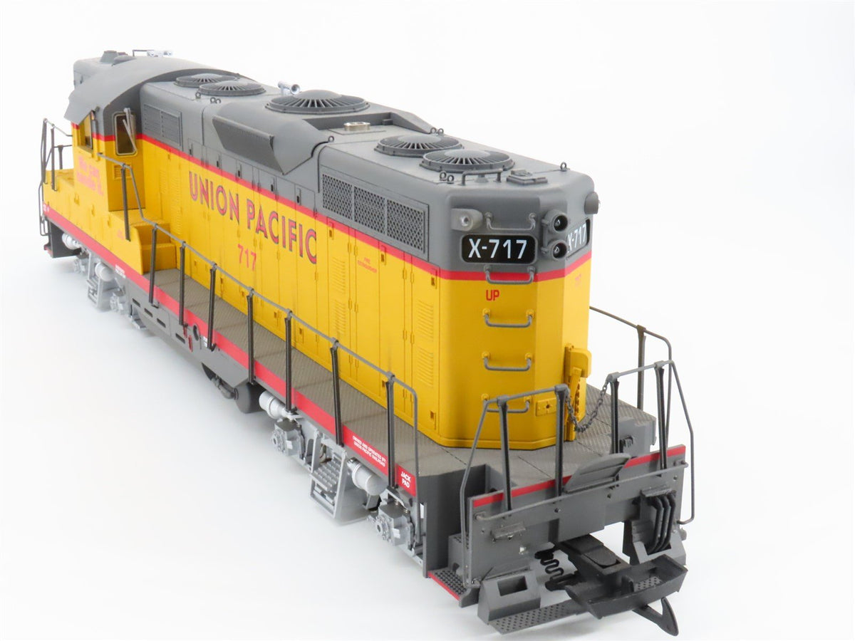 G Scale USA Trains R22106 UP Union Pacific GP9 Diesel Locomotive #X-717