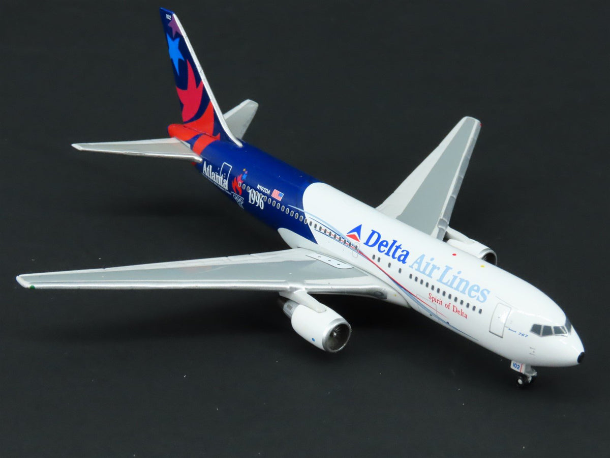 1:400 Gemini Jets Die-Cast Delta Atlanta 1996 Boeing 767-200 Aircraft N102DA