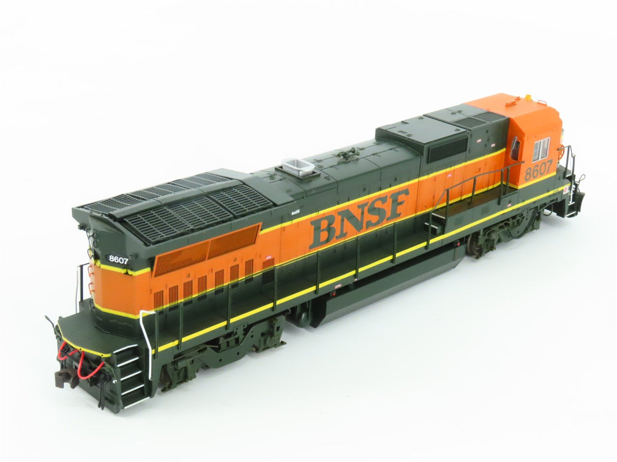 HO Scale Atlas Master 9026 BNSF Railway GE Dash 8-40B Diesel #8607 w/ DCC