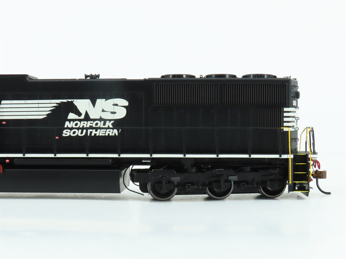 HO Athearn Genesis ATHG69216 NS &quot;Horsehead&quot; EMD SD75M Diesel #2802 - DCC Ready