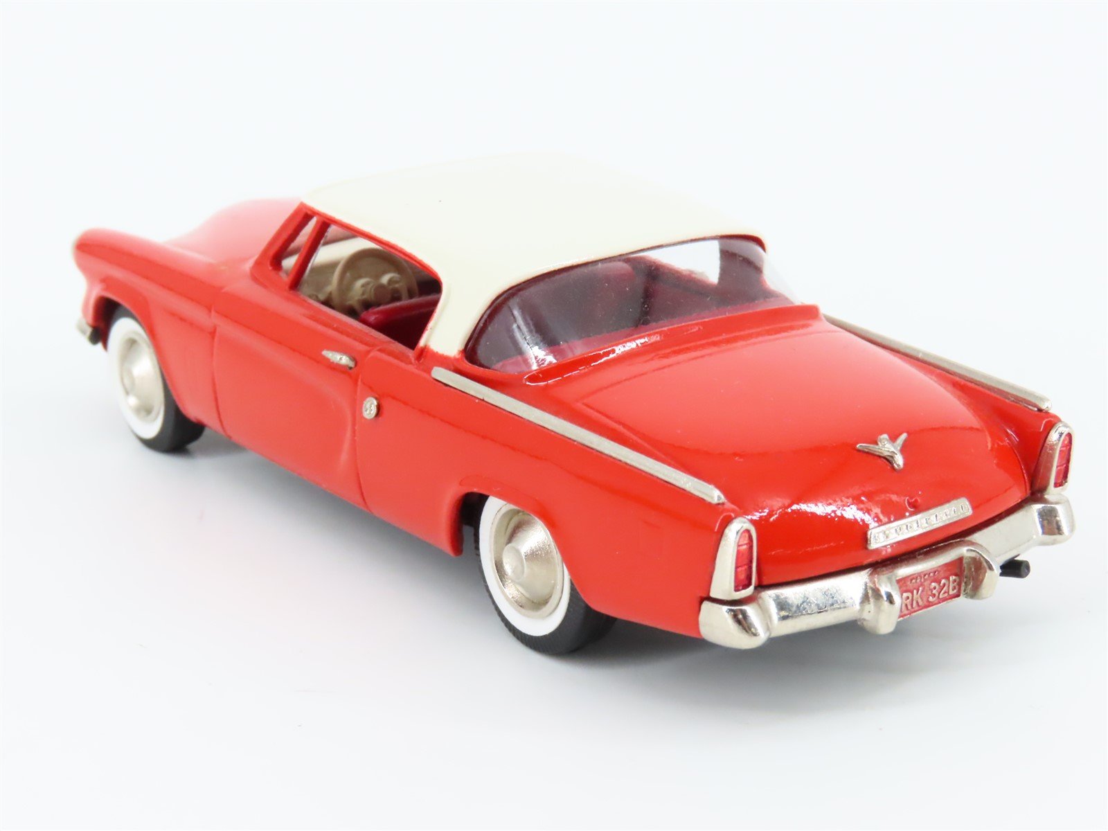1:43 Scale The Brooklin Collection BRK.32B 1953 Studebaker Champion Starliner