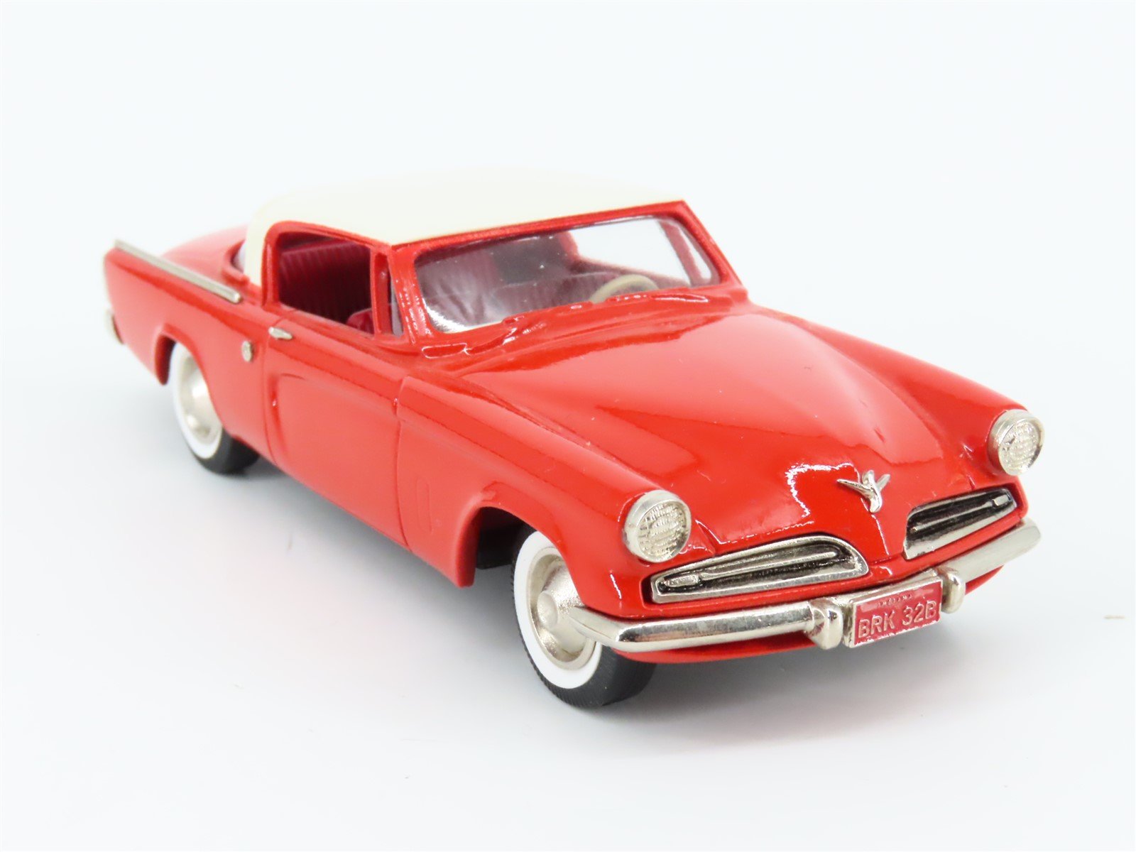 1:43 Scale The Brooklin Collection BRK.32B 1953 Studebaker Champion Starliner