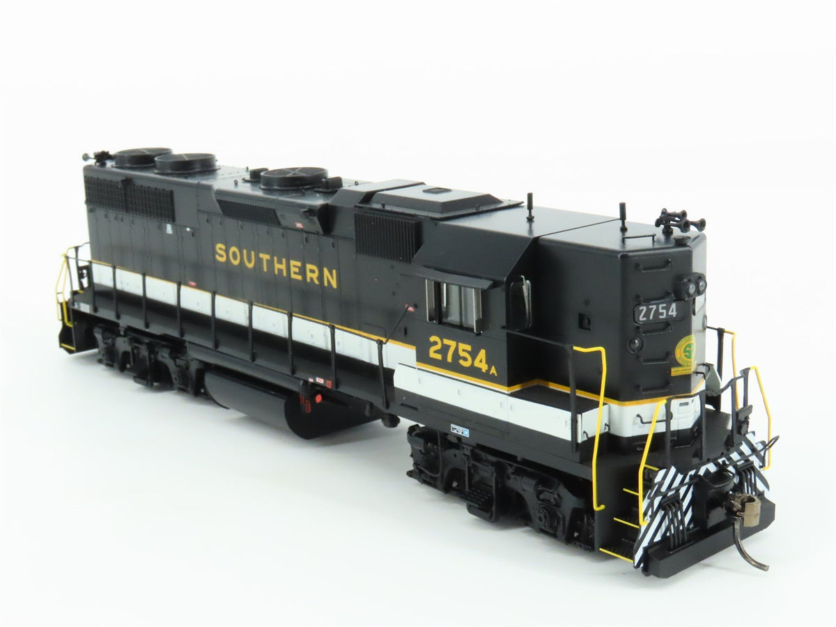 HO Scale Rapido 38013 SOU Southern &quot;Tuxedo&quot; EMD GP38 Diesel #2754A - DCC Ready