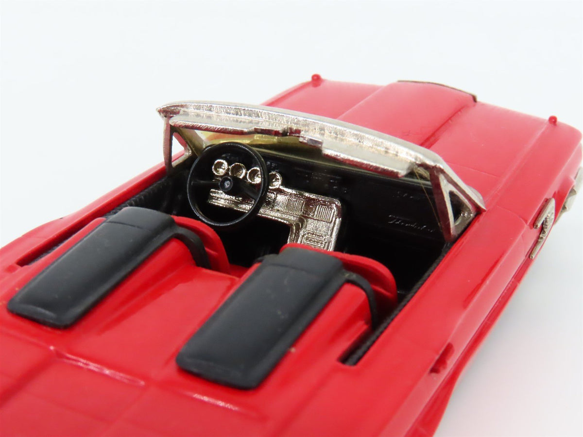 1:43 Scale The Brooklin Collection #BRK.47 1965 Ford Thunderbird Convertible