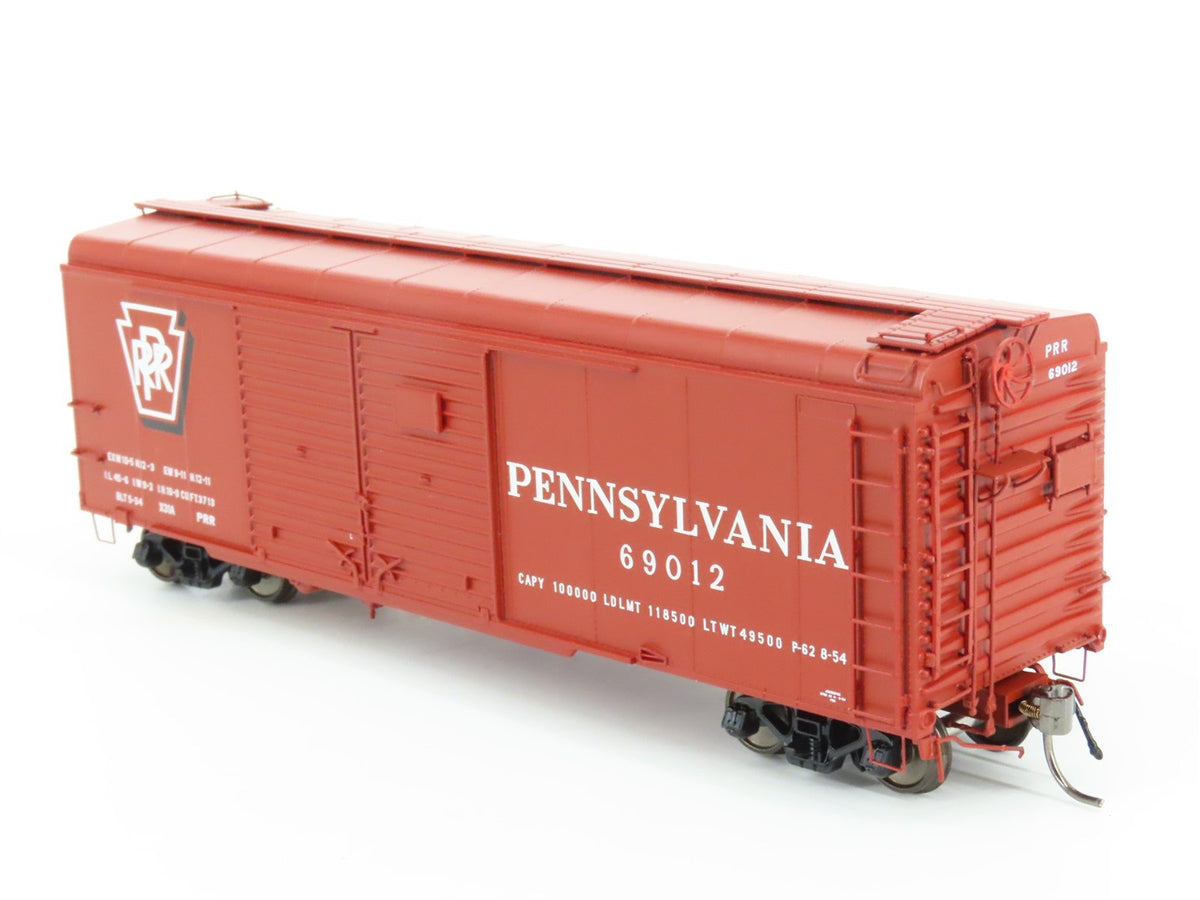 HO Scale Rapido 123009-1 PRR Pennsylvania X31A 40&#39; Round Roof Box Car #69012