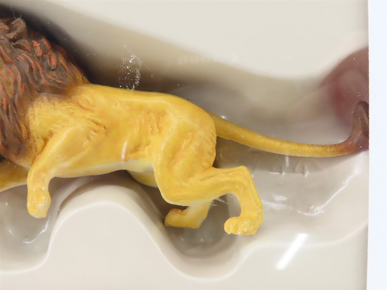 G 1/25 Scale Preiser Elastolin 47504 Lion Attacking Figure