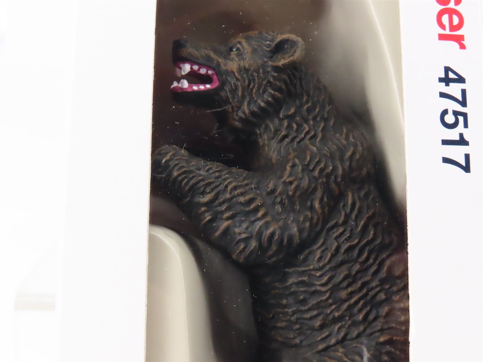 G 1/25 Scale Preiser Elastolin 47517 Bear Standing Upright Figure