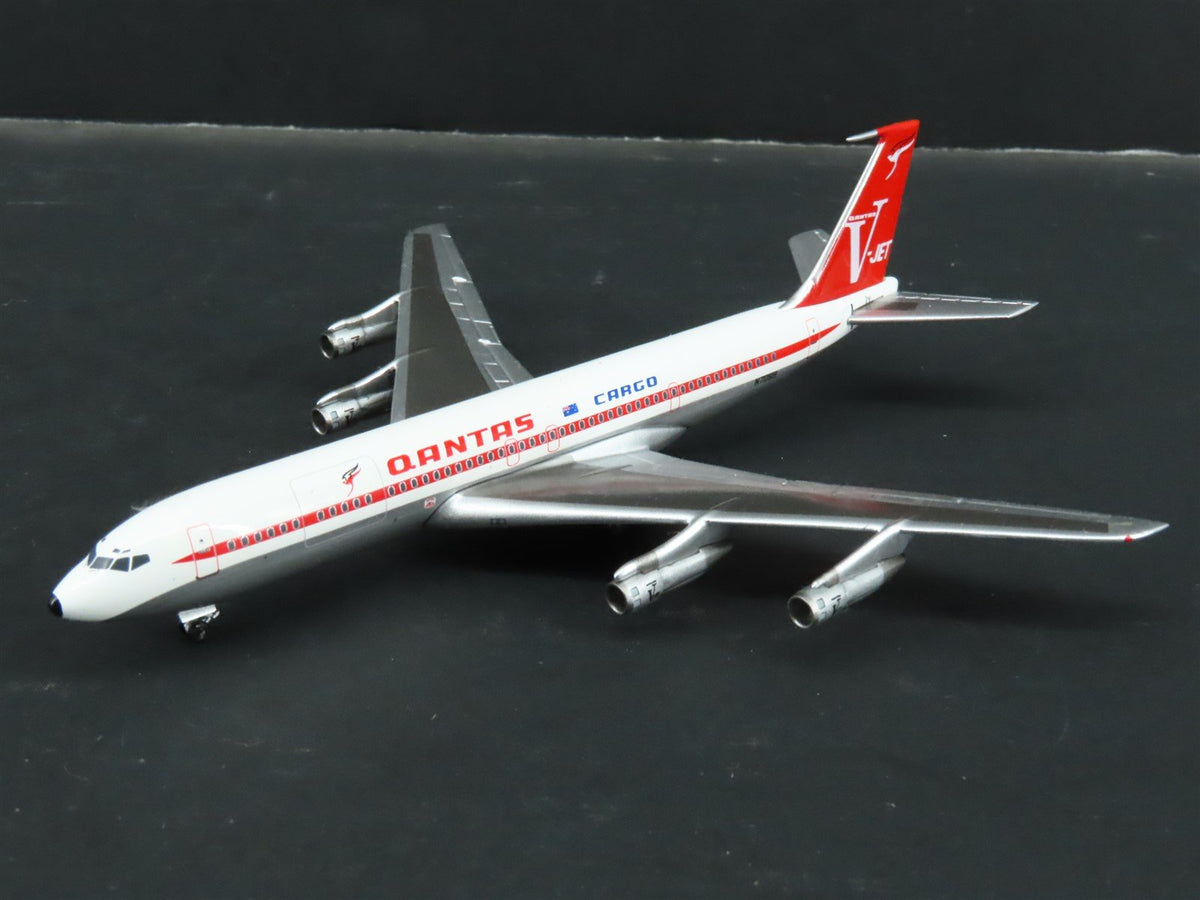 1:400 Scale Aero Classics Die-Cast Qantas Boeing B707-327C Aircraft N7099