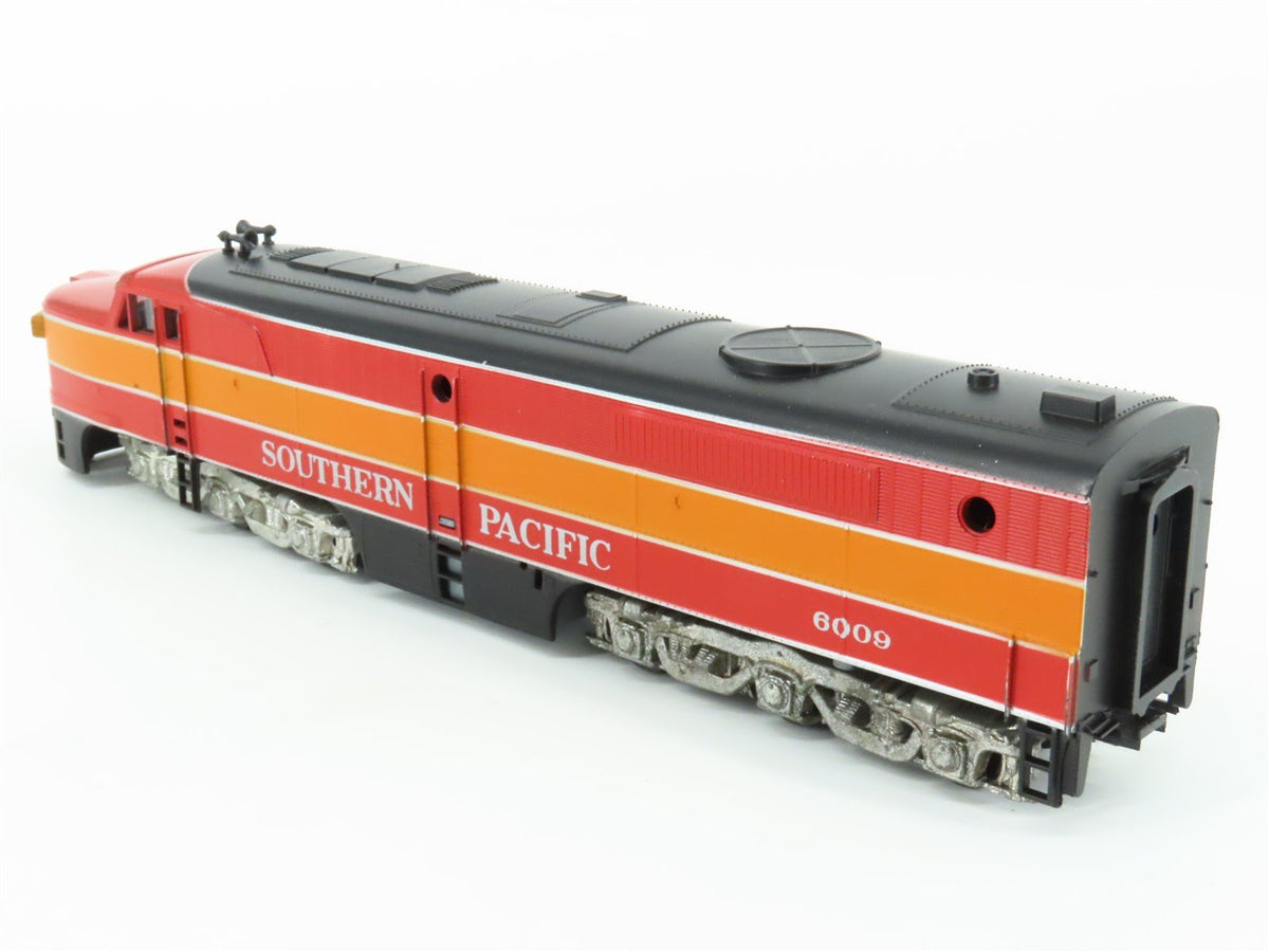 HO Scale Athearn 3306 SP Southern Pacific &quot;Daylight&quot; PA-1 Diesel Loco #6009
