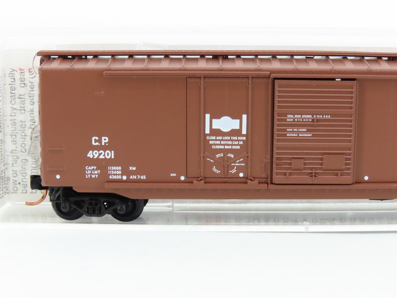 N Scale Micro-Trains MTL 33140 CP Canadian Pacific 50' Box Car #49201