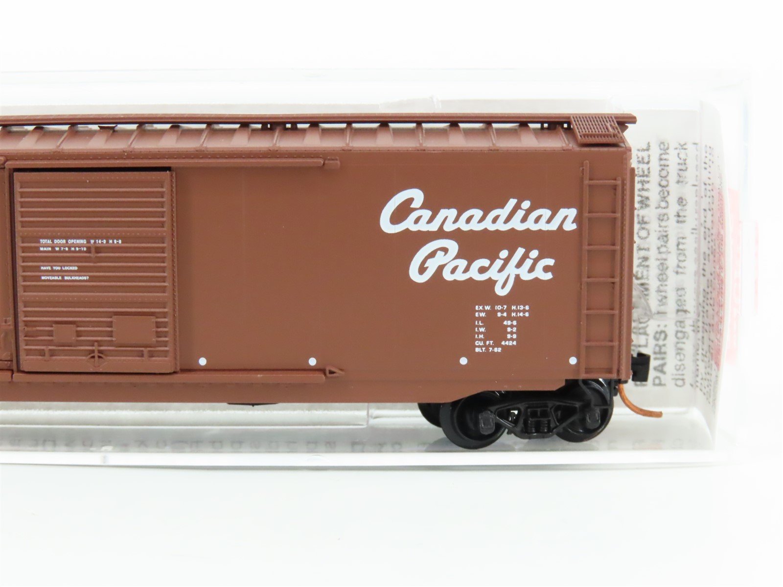 N Scale Micro-Trains MTL 33140 CP Canadian Pacific 50' Box Car #49201