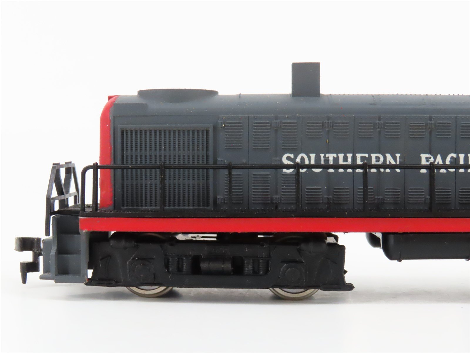 HO Scale AHM 5131A SP Southern Pacific RS-2 Diesel Locomotive #2061