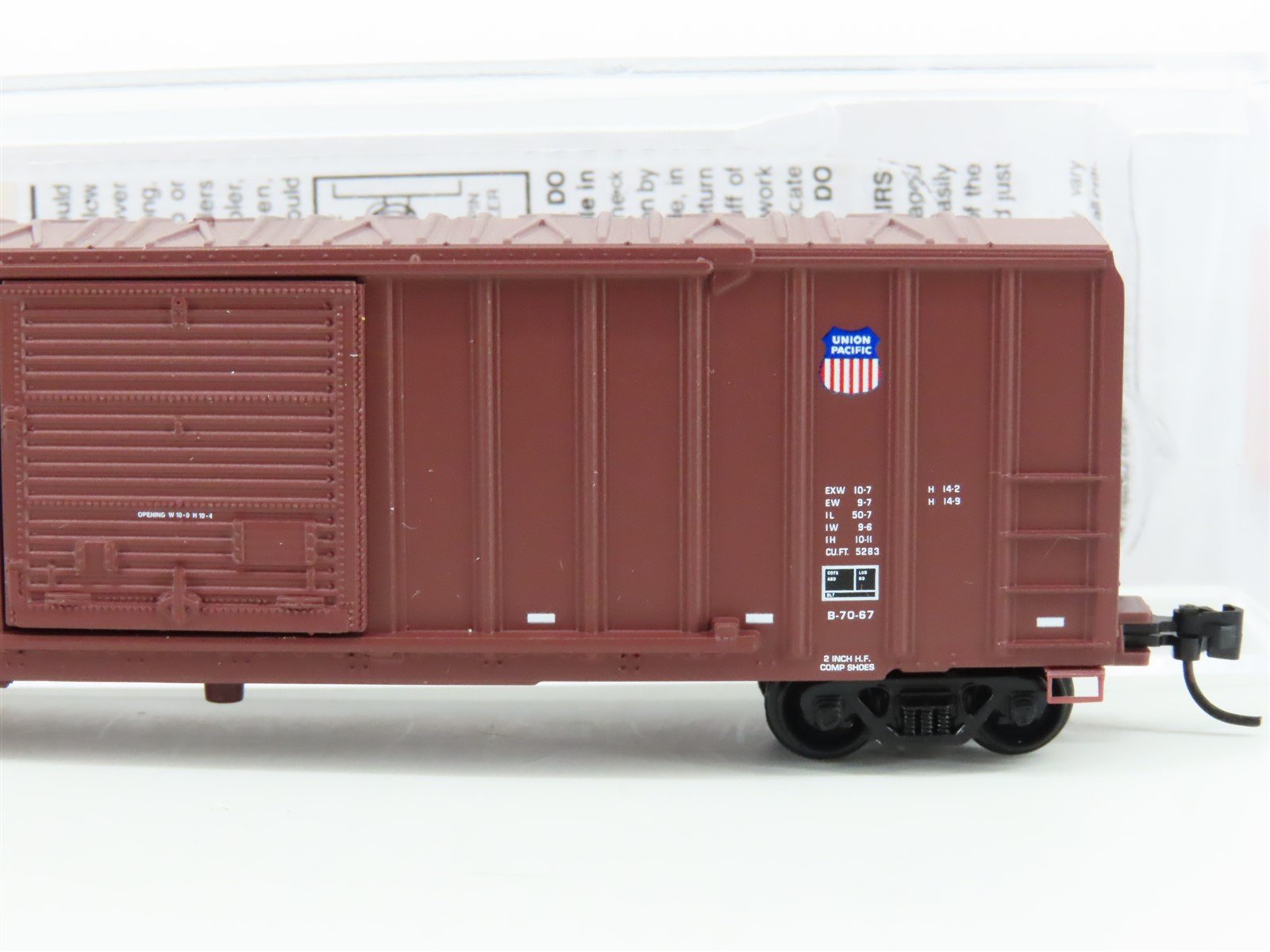 N Scale Micro-Trains MTL 02500306 SP UP Union Pacific 50' Box Car #230821