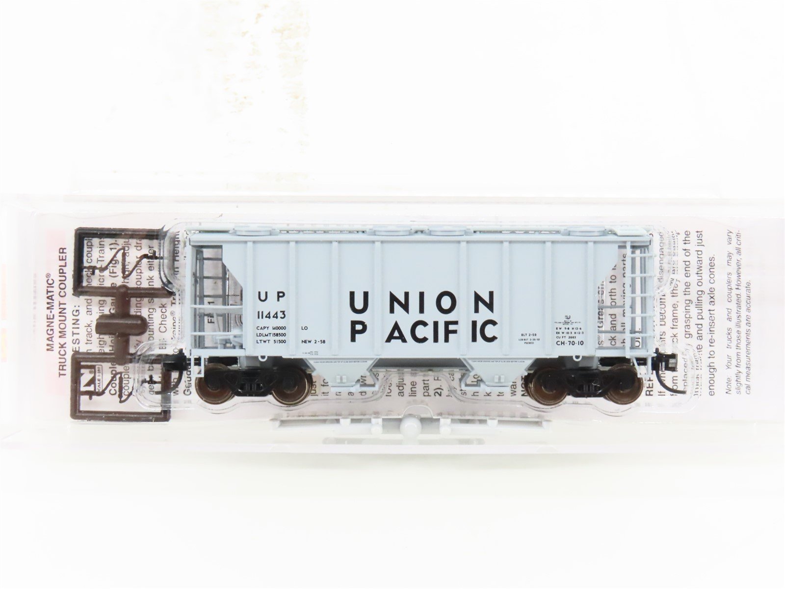 N Scale Micro-Trains MTL 09500031 UP Union Pacific 2 Bay Covered Hopper #11443