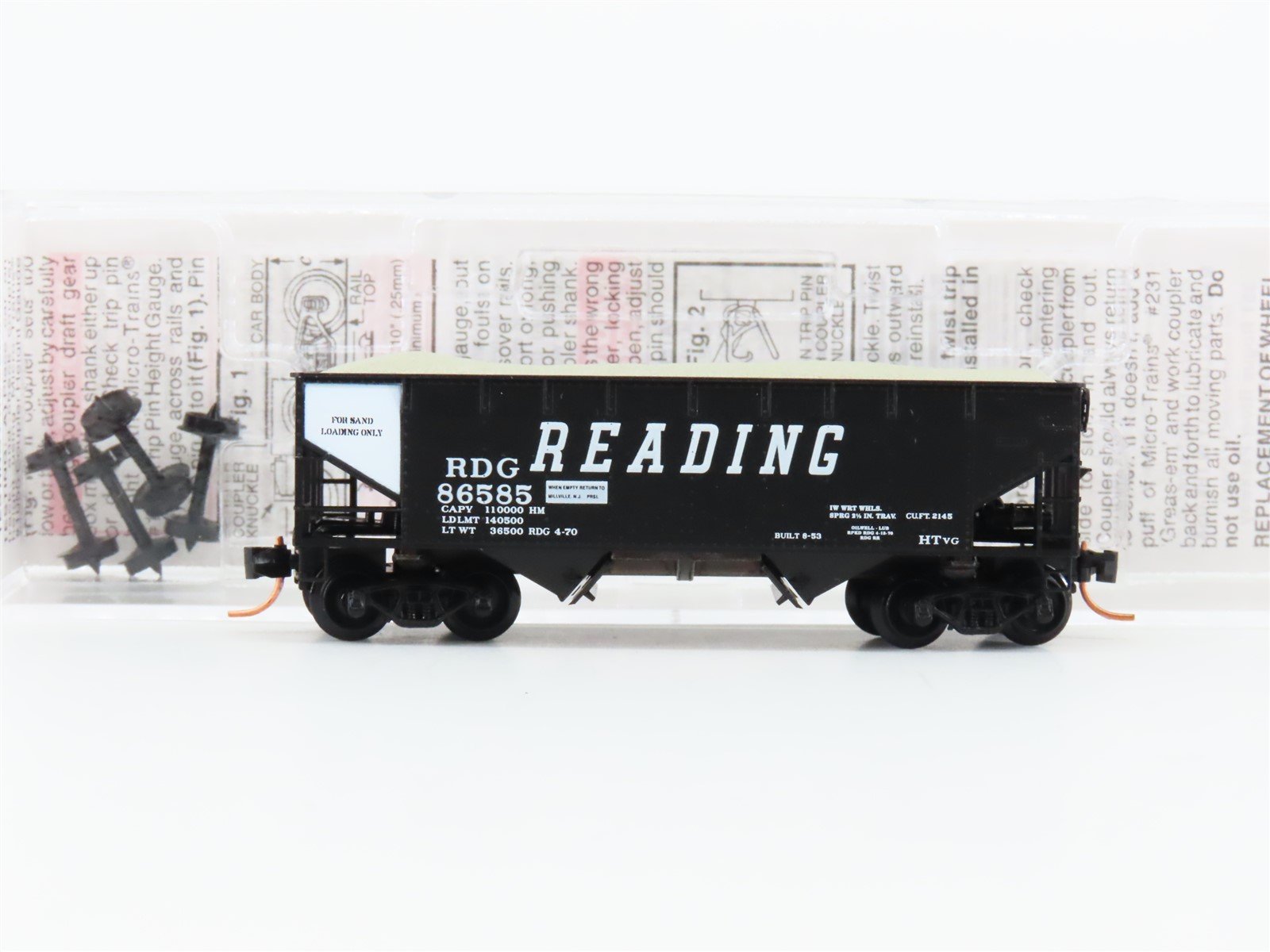 N Scale Micro-Trains MTL 55490 RDG Reading 33' 2 Bay Hopper #86585 w/load