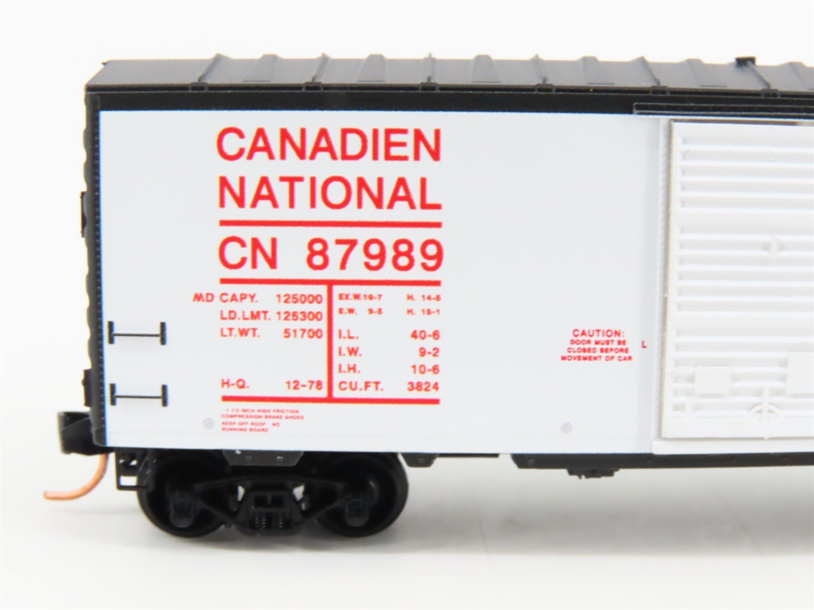 N Scale Micro-Trains MTL 07300250 CN Transparent 40