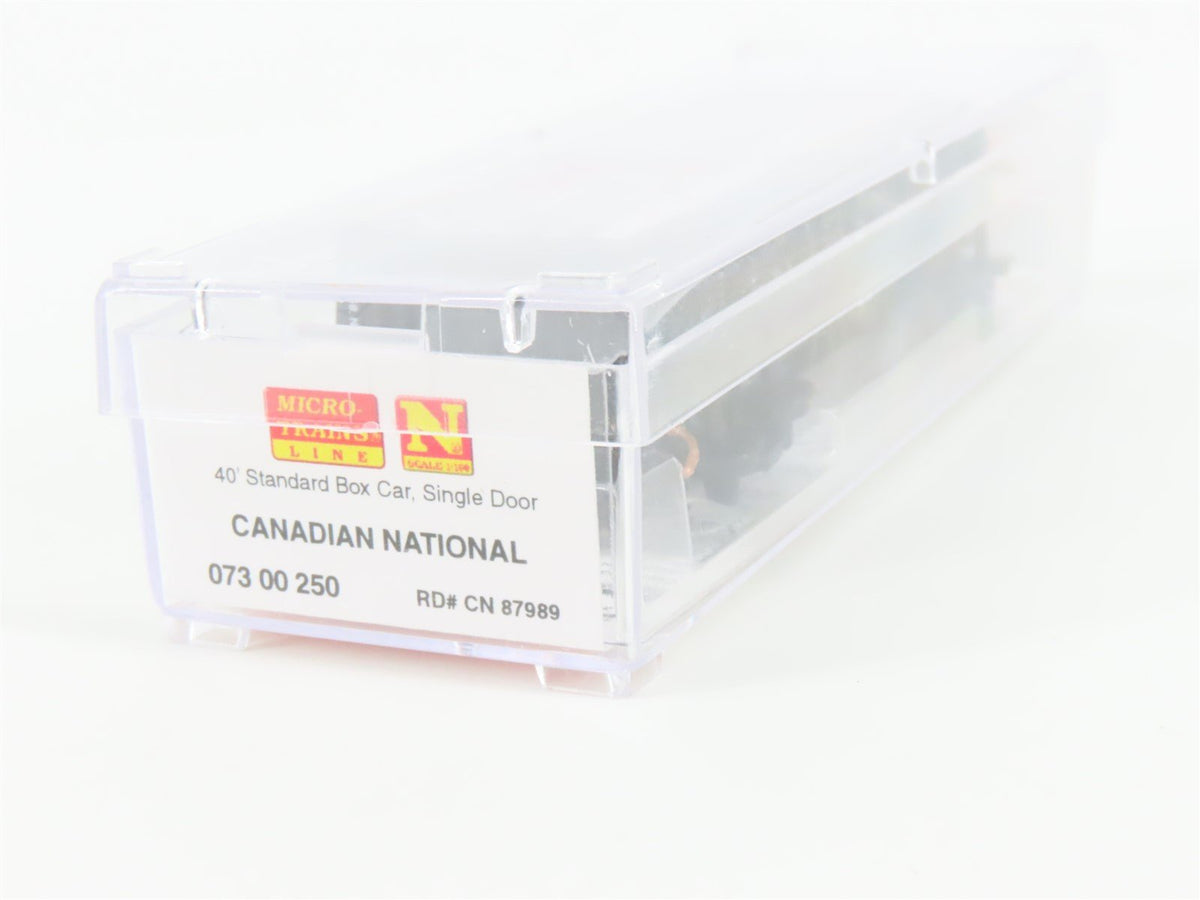 N Scale Micro-Trains MTL 07300250 CN Transparent 40&quot; Box Car #87989 W/ Load