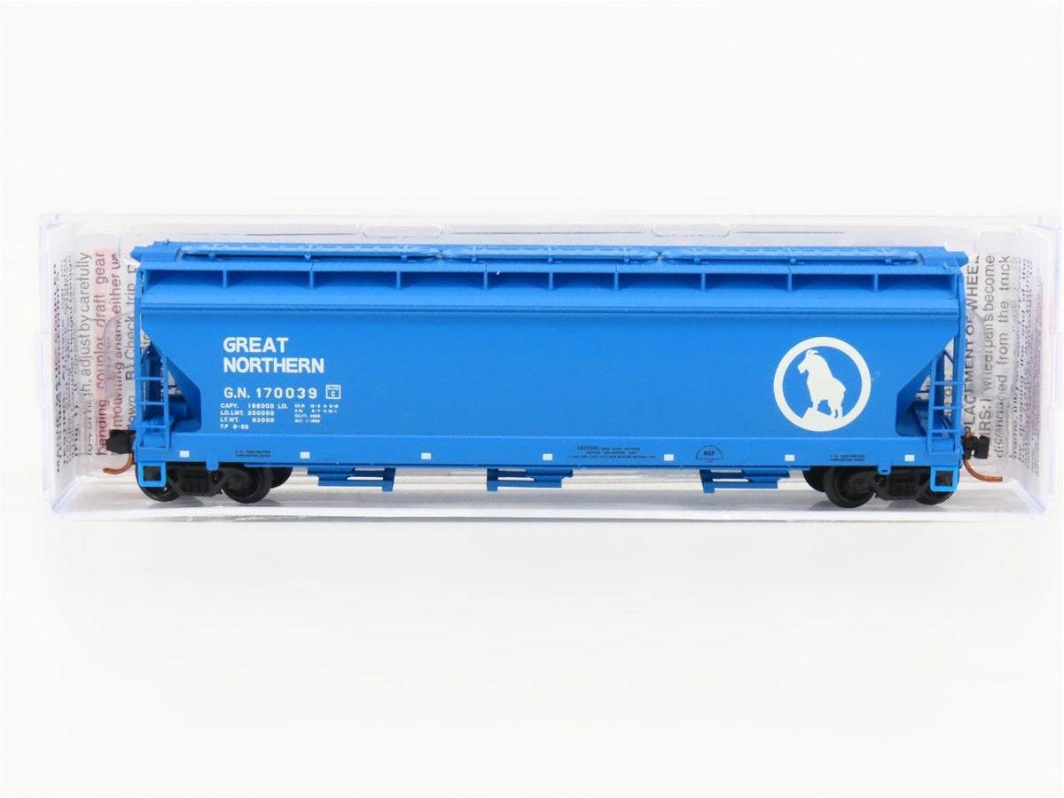 N Scale Micro-Trains MTL 09400260 GN Big Sky Blue 3-Bay Covered Hopper #170039