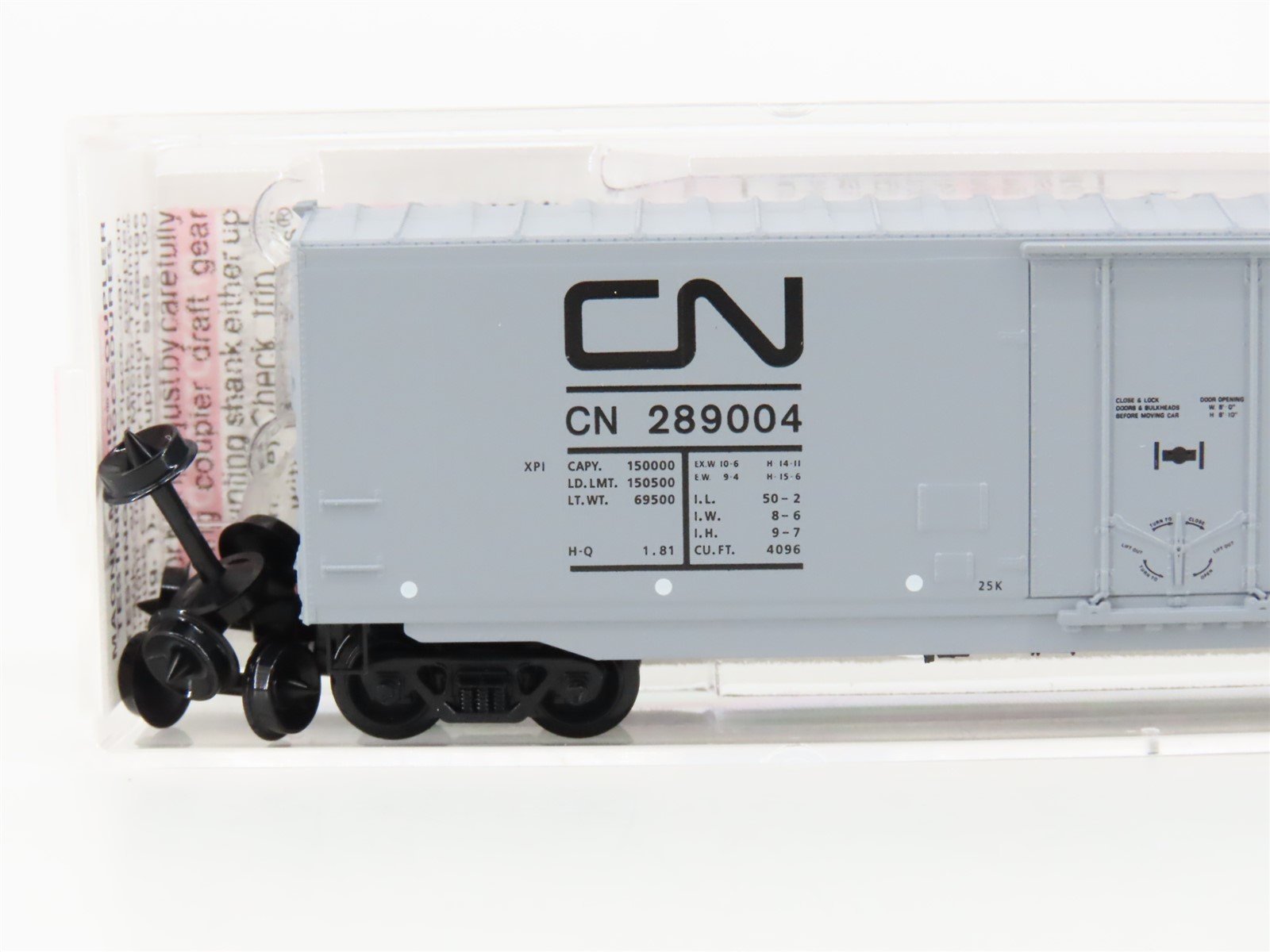 N Micro-Trains MTL 38330 CN Canadian National Super Therm 50' Box Car #289004