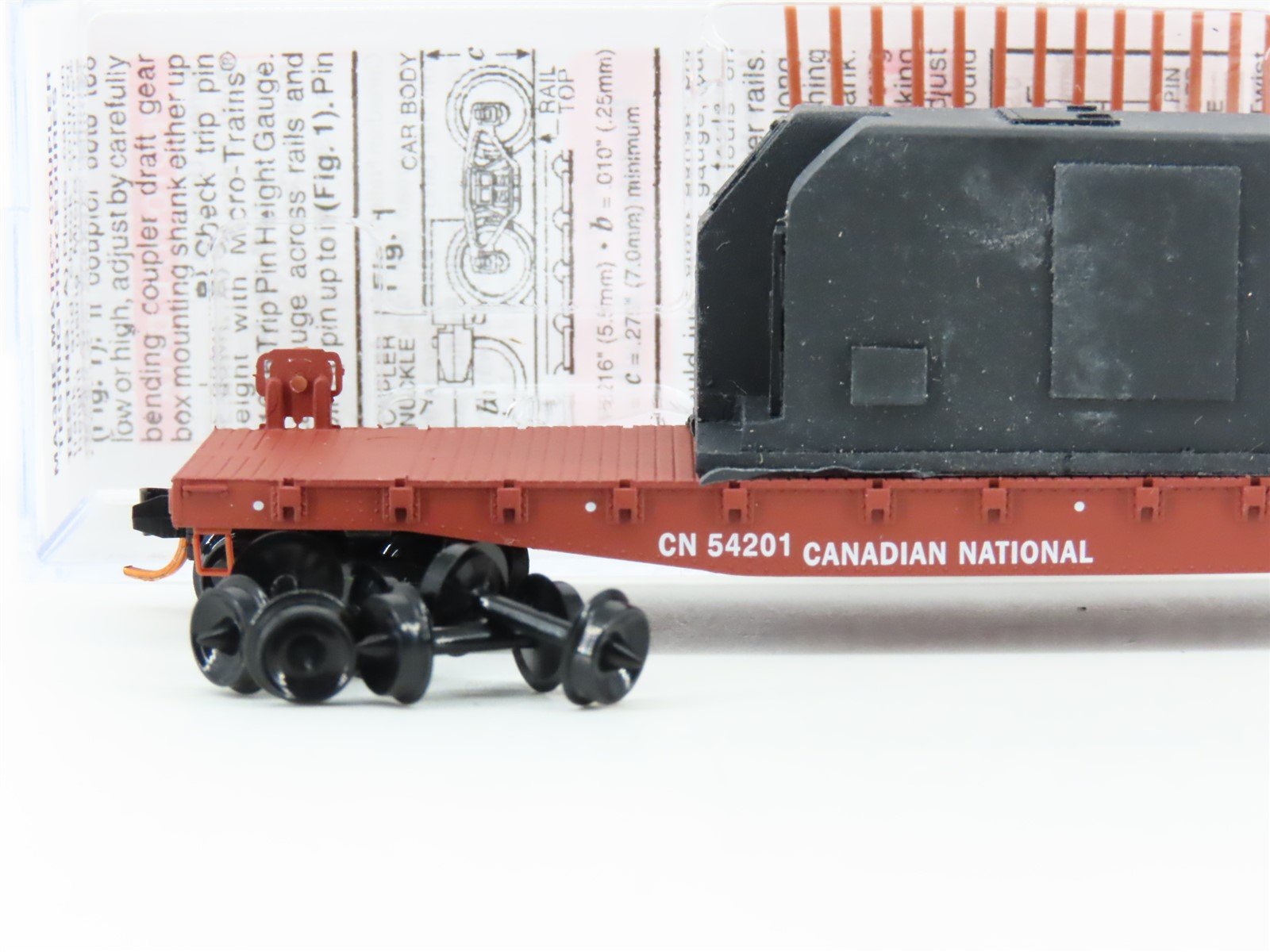 N Micro-Trains MTL 04500320 CN Canadian National 50' Flat Car #54201 w/load