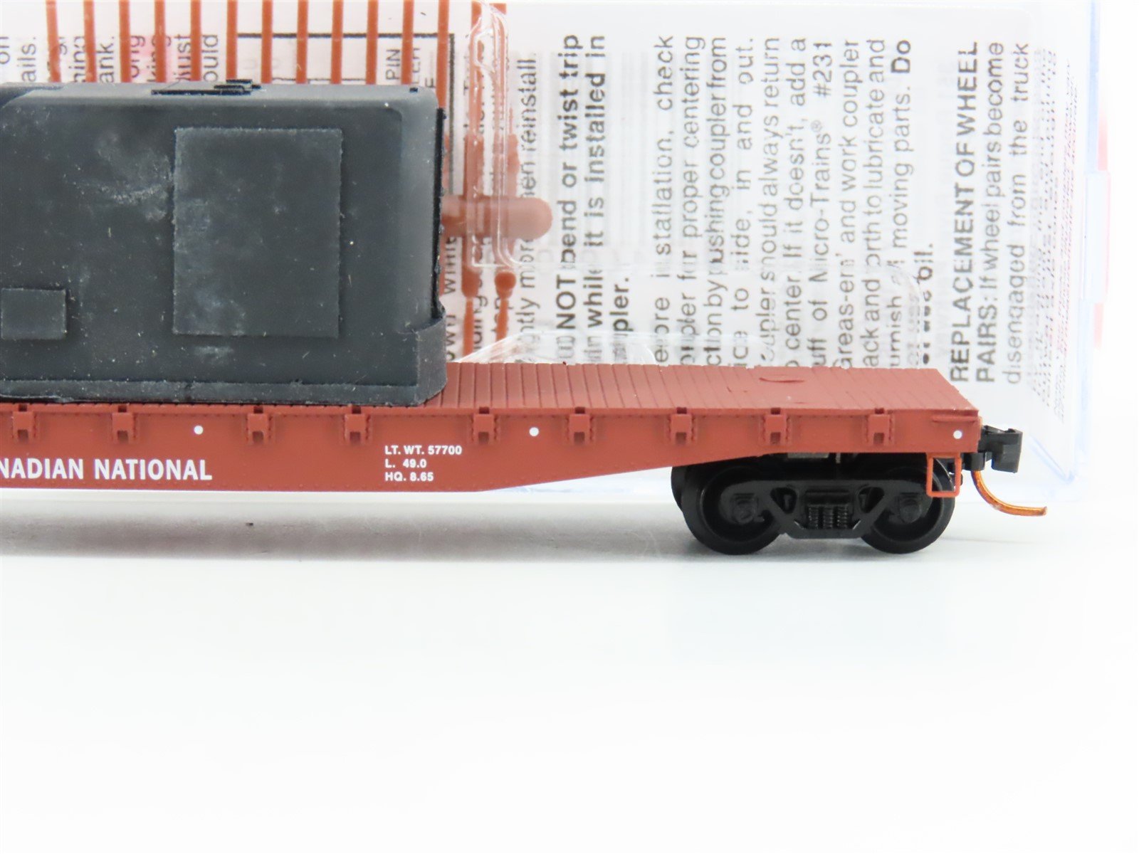 N Micro-Trains MTL 04500320 CN Canadian National 50' Flat Car #54201 w/load