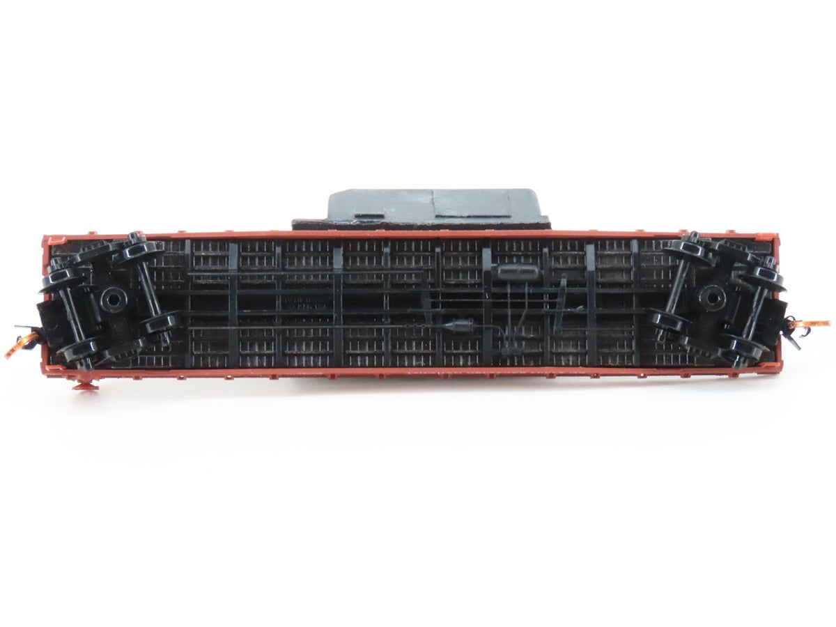 N Micro-Trains MTL 04500320 CN Canadian National 50&#39; Flat Car #54201 w/load