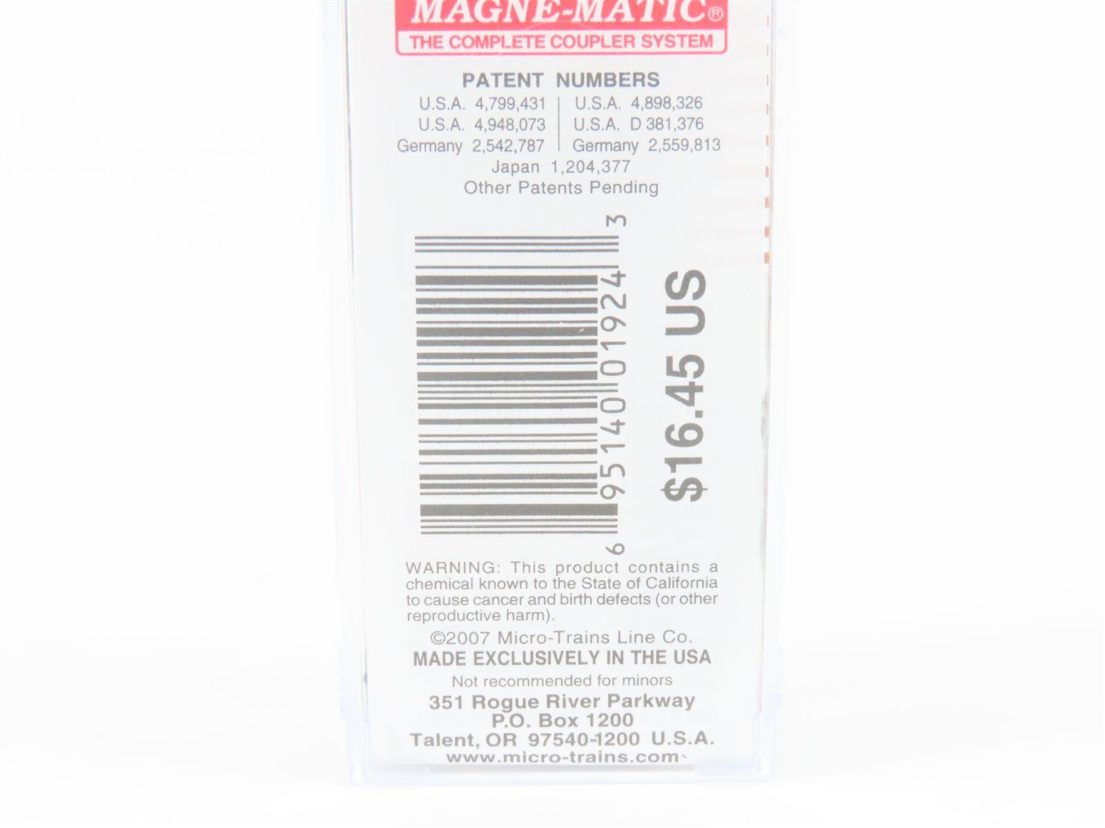 N Micro-Trains MTL 04500320 CN Canadian National 50' Flat Car #54201 w/load