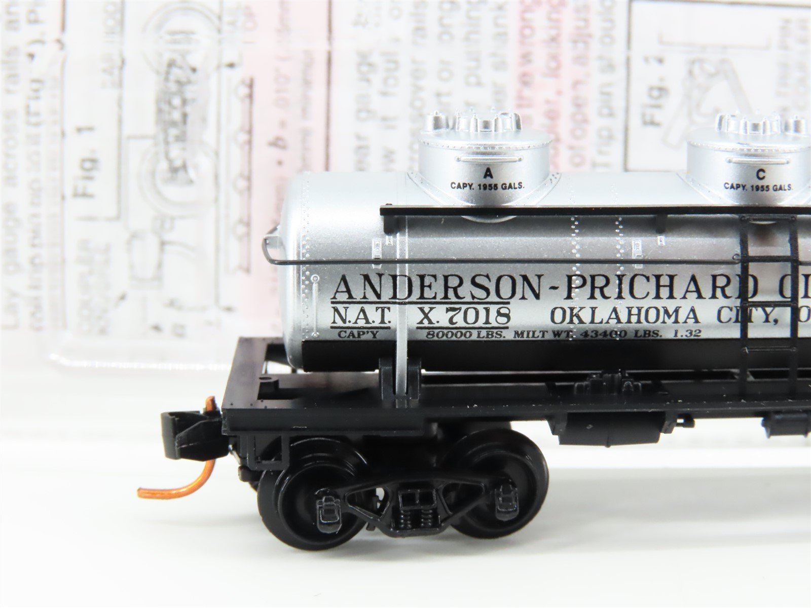 N Scale Micro-Trains MTL 06600020 NATX North American Car 3 Dome Tank Car #7018