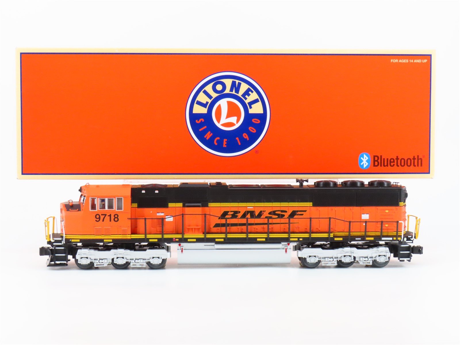 O Gauge Lionel 2233021 BNSF SD70MAC H2 Paint Diesel #9718 w/ TMCC & Sound