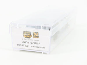 N Micro-Trains MTL 09200502 UP Union Pacific D&RGW 2 Bay Covered Hopper #10029